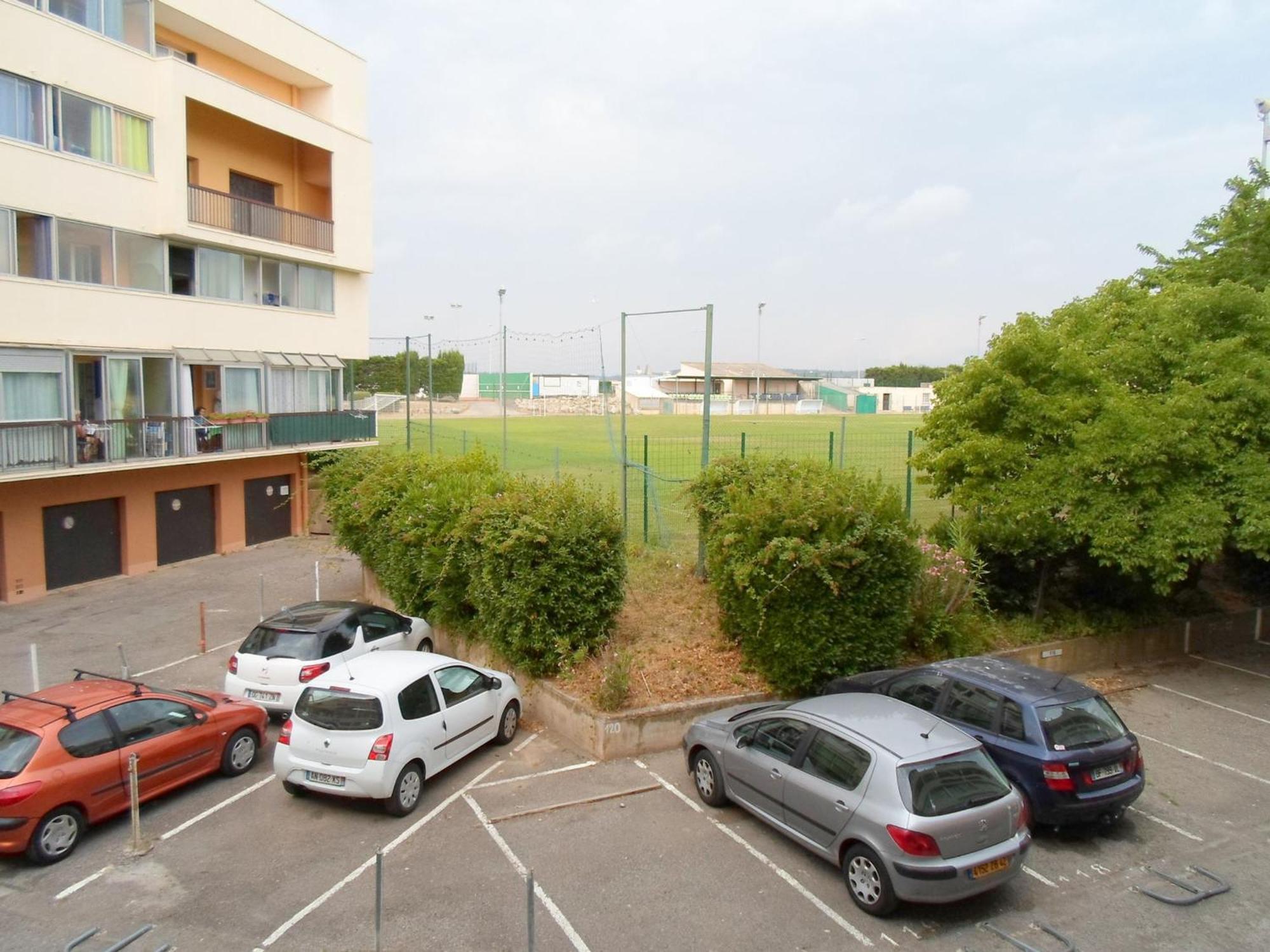 Appartement 2 Etoiles Proche Du Stade Et Des Thermes A Balaruc-Les-Bains, Avec Parking Et Balcon Ferme - Fr-1-503-84 Εξωτερικό φωτογραφία